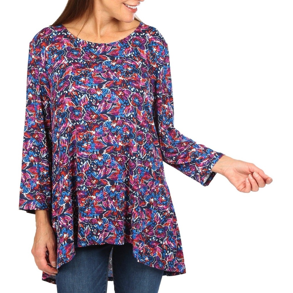 ❤️ NWOT! Casablanca Hibiscus Floral High Low Knit Top